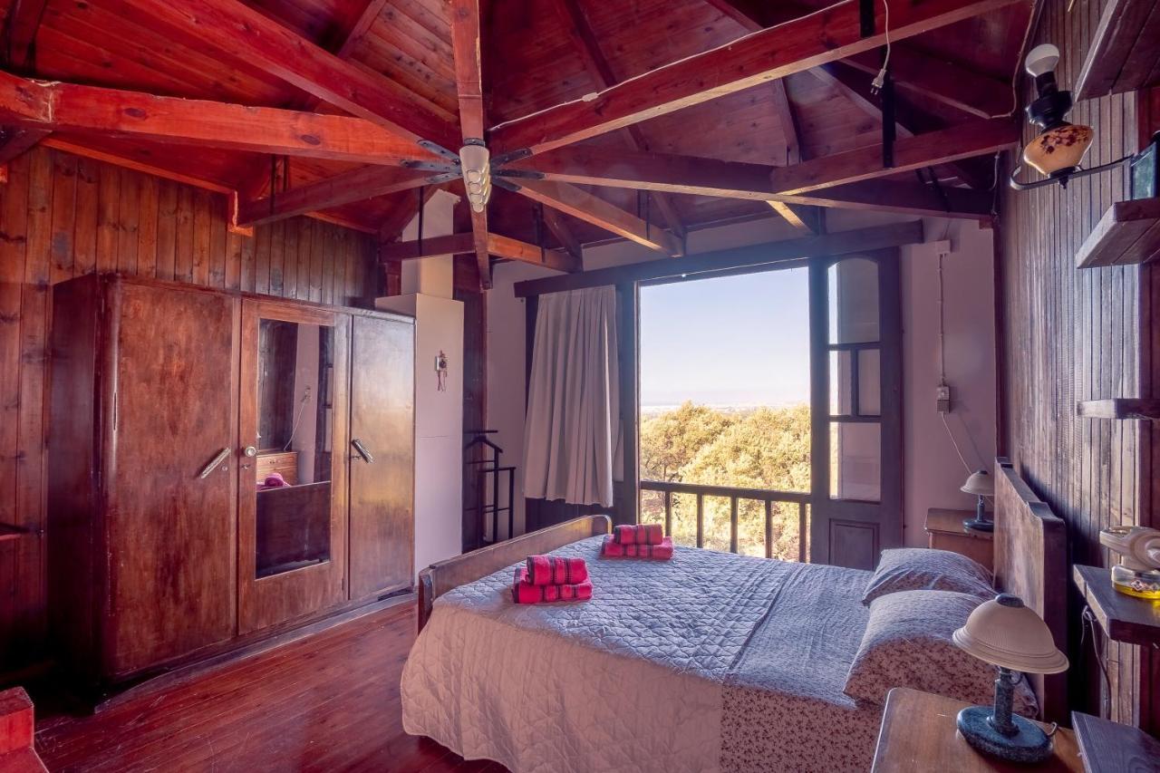Rustic Retreat * Tilisos