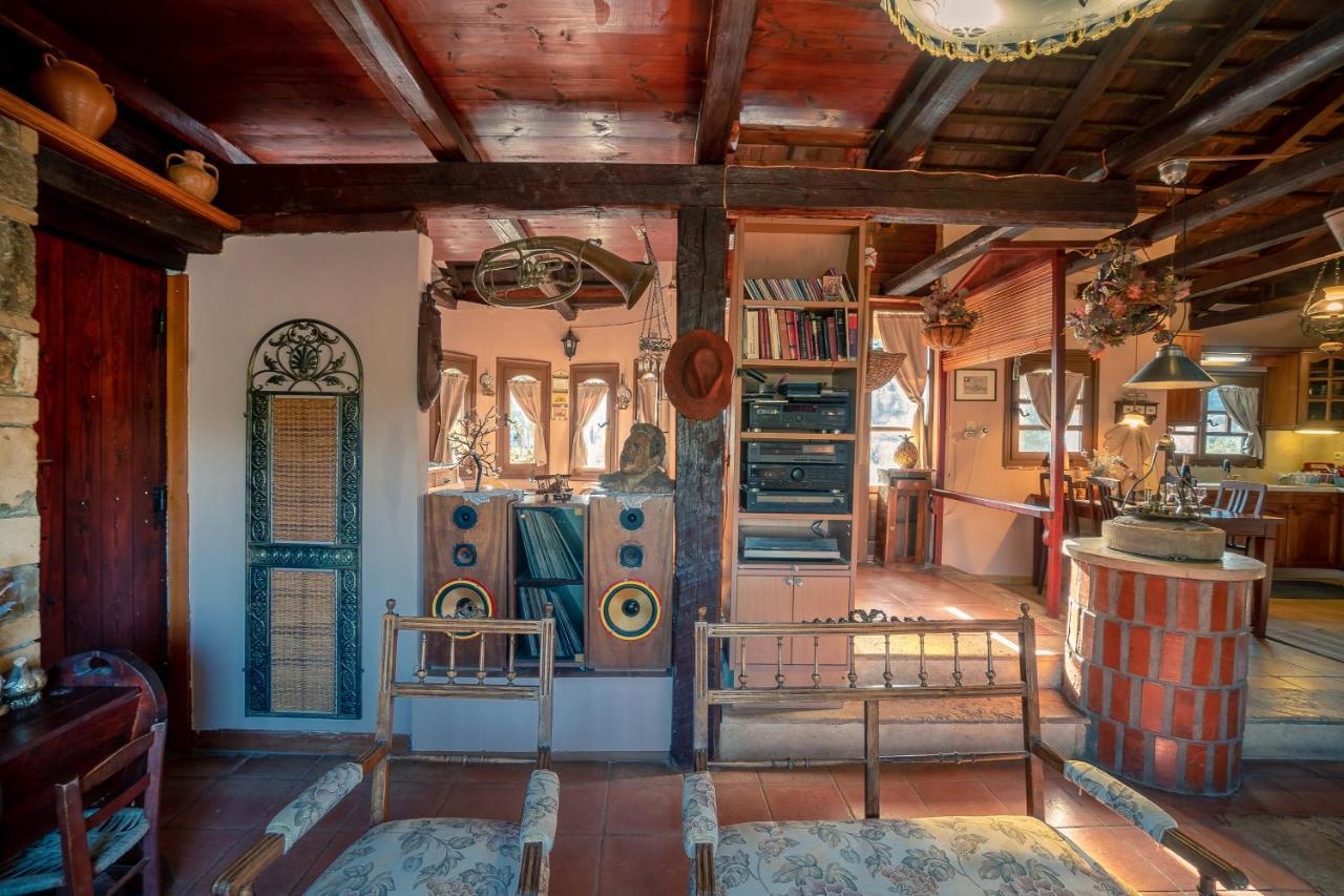 Holiday home Rustic Retreat