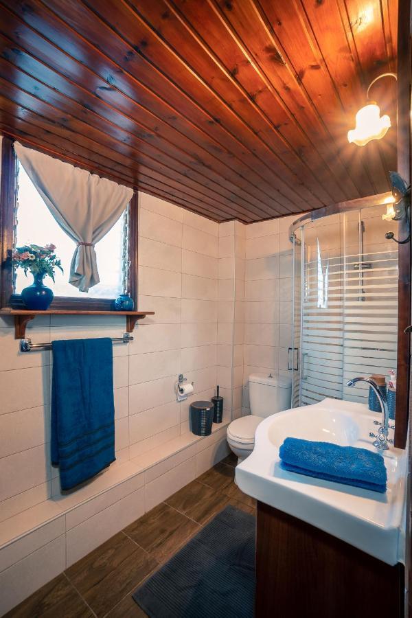 Holiday home Rustic Retreat