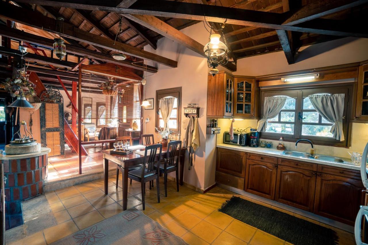 Rustic Retreat *