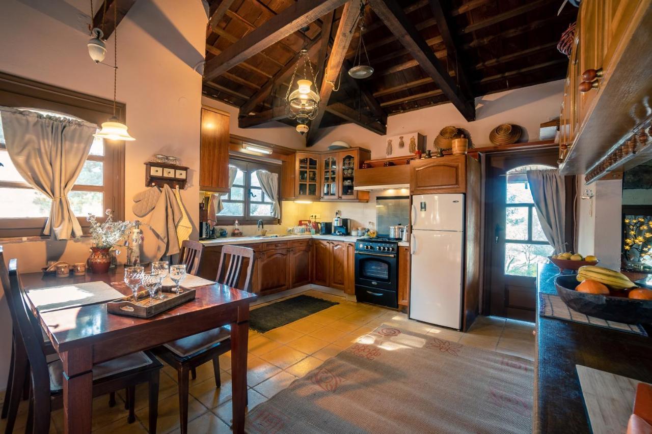 Rustic Retreat Holiday home Tilisos